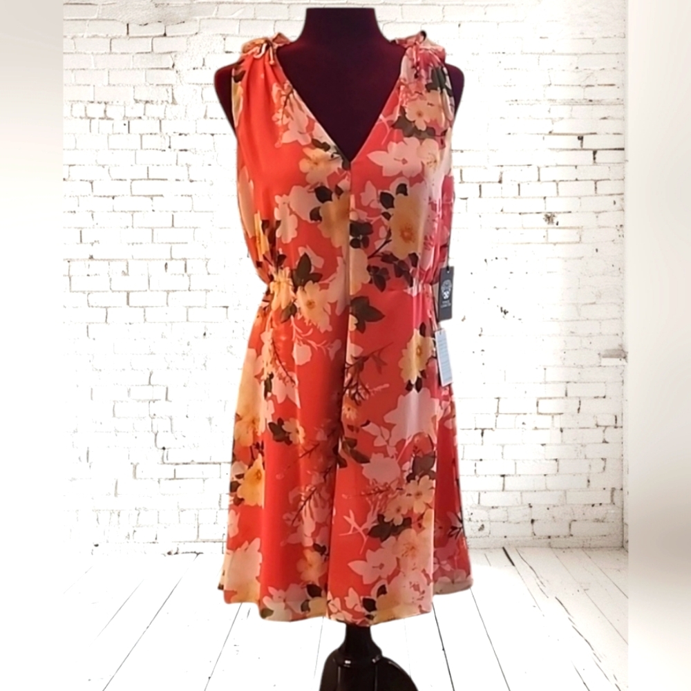 Floral NWT Vince Camuto Dress